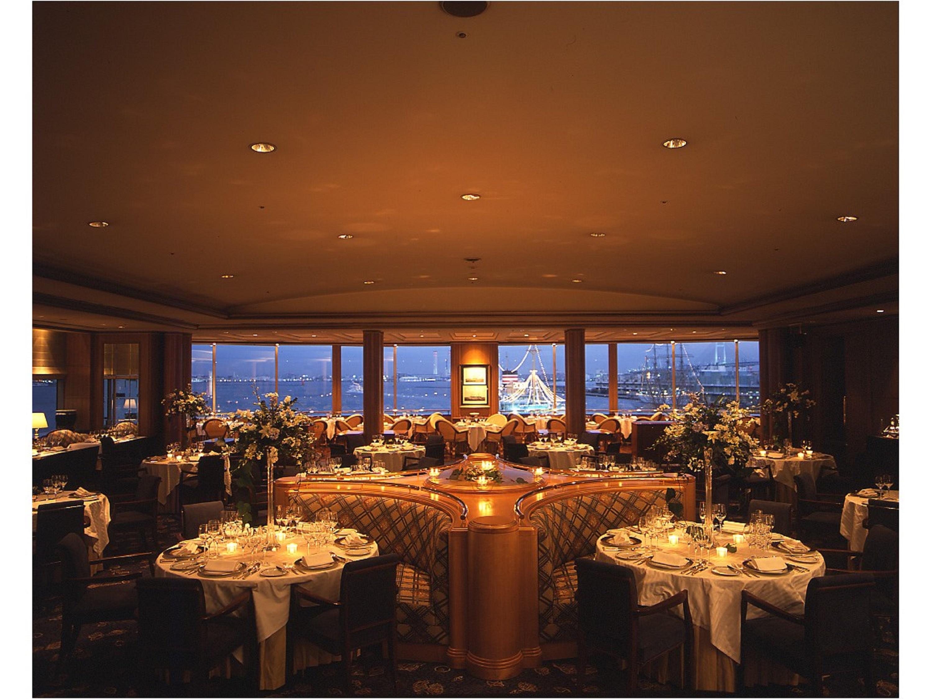 Hotel New Grand Jokohama Kültér fotó The Harbor Room